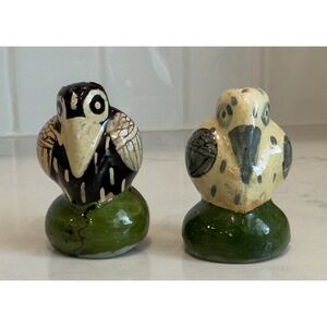 Vintage‎ Black And White Tropical Bird Salt And Pepper Shakers Mexico Pottery